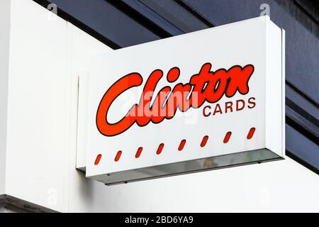 Logo Clinton Cards en dehors d'une boutique d'entreprises, Kilmarnock, Royaume-Uni Banque D'Images