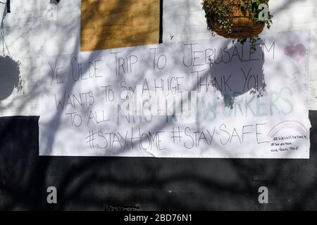 Nottingham, Royaume-Uni. 7 avril 2020. Journée 14 de verrouillage du Coronavirus au Royaume-Uni. La ville de Nottingham se poursuit avec des distances sociales et un lock-down de voyage non essentiel. Banque D'Images