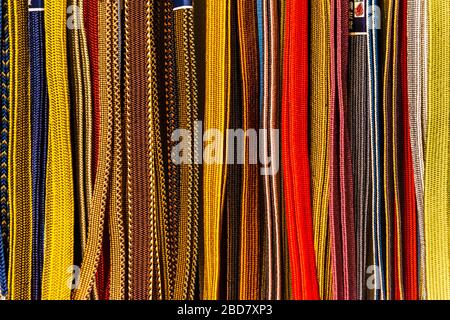 Tokyo, Japon: 24 octobre 2019: Souvenirs japonais mignons à Asakusa, près du temple Senso-ji. Obijime Banque D'Images