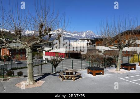 Groupe scolaire Marie Paradis. Saint-Gervais-les-bains. Haute-Savoie. France. Banque D'Images