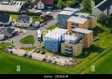 , nouvelles résidences résidentielles à Koehlerweg et Hinter den Gaerten à Hagen-Emst, 09.05.2016, vue aérienne, Allemagne, Rhénanie-du-Nord-Westphalie, région de la Ruhr, Hagen Banque D'Images