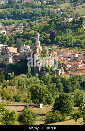 Vue aérienne statue Saint Joseph Vallée de la bonne Puy en Velay Auverne Rhône Alpes France Banque D'Images