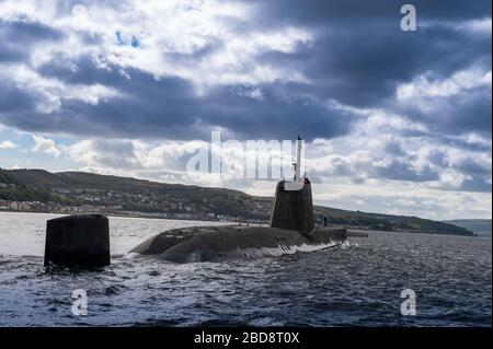 Bateau-moteur de la classe astucieuse des sous-marins de chasseurs nucléaires pour la Royal Navy britannique, HMS astute Banque D'Images