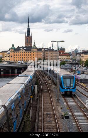 Trains de métro SL au-dessus du sol à Stockholm, Suède, Europe Banque D'Images