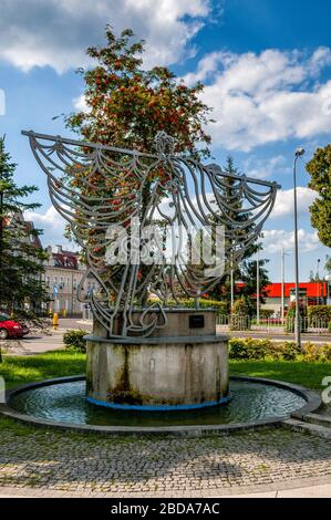 Fontaine de Sedina à la place Boleslaw Chrombry. Police, West Pomeranian Voivodeship, Pologne. Banque D'Images