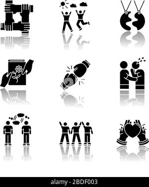 Ensemble d'icônes de glyphe noir d'ombre de DROP d'amitié. Affection émotionnelle, lien interpersonnel, symboles de relation sociale. L'unité et le support. Isolé Illustration de Vecteur