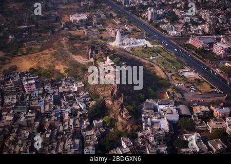 Jaipur montagne fortification temple de Ganesh, vue aérienne drone Banque D'Images