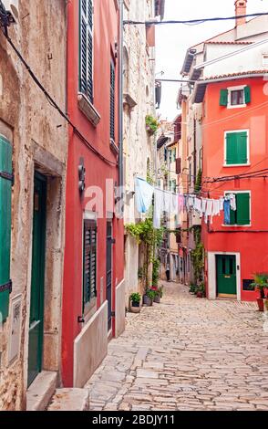 Rue à Rovinj, Croatie Banque D'Images