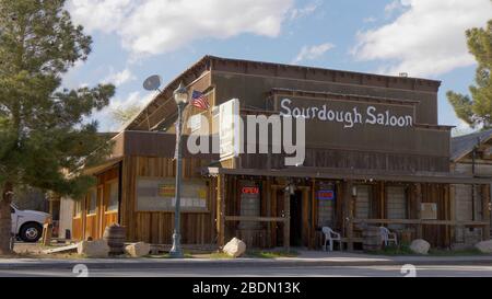 Old Sourdough Saloon dans Beatty - BEATTY, USA - Le 29 mars 2019 Banque D'Images