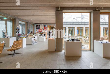 A l'intérieur du magnifique Utzon Center conçu par l'architecte Jørn Utzon - qui a également conçu l'Opéra de Sydney. Terminé en 2008. Aalborg, Danemark. Banque D'Images