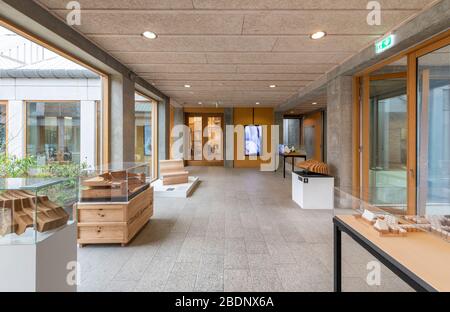 A l'intérieur du magnifique Utzon Center conçu par l'architecte Jørn Utzon - qui a également conçu l'Opéra de Sydney. Terminé en 2008. Aalborg, Danemark. Banque D'Images