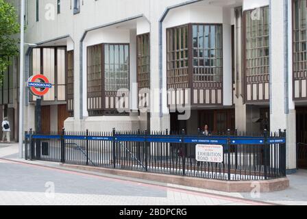 Architecture moderne Centre culturel Ismaili, 1-7 Cromwell Gardens, South Kensington, Londres, SW7 2 SL par Casson Conder Partnership Sir Hugh Casson Banque D'Images