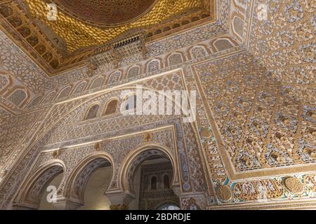 Le salon de Embajadores ou salon des Ambassadeurs, Royal Alcazars, Séville, province de Séville, Andalousie, Espagne. Le complexe monumental formé par t Banque D'Images