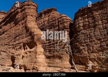 Labyrithe de formation de roches appelé d'Oyo dans le plateau Ennedi sur dessert Sahara, Tchad, Afrique. Banque D'Images