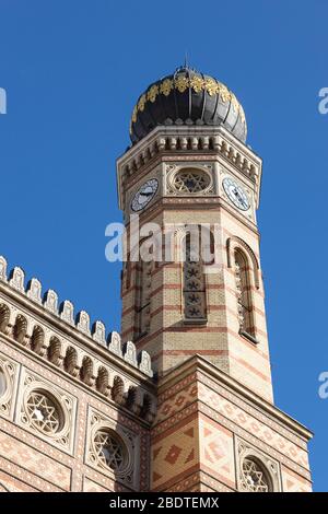 Détail de l'architecture de la synagogue juive de Budapest en Hongrie Banque D'Images