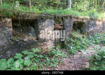 Ruines de la maison d'Adolf Hitler, la Berghof, dans l'Obersalzberg, les Alpes bavaroises près de Berchtesgaden, Bavière, Allemagne. Banque D'Images