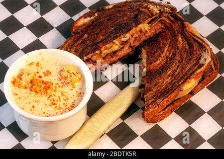 Patty fondre sandwich, par James D Coppinger/Dembinsky photo Assoc Banque D'Images