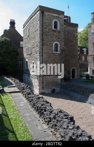 English Heritage Kentish Ragstone Old Jewel Tower, Abingdon Street, Westminster, Londres SW1P par Henry de Yevele Banque D'Images