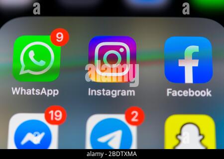 WhatsApp, Facebook et Instagram App, réseau social, icône d'application, affichage sur téléphone mobile, smartphone, détails, plein écran Banque D'Images