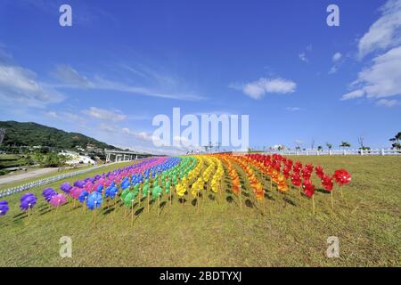 Roue d'épingle colorée dans le village d'art de Sanying à Taiwan Banque D'Images