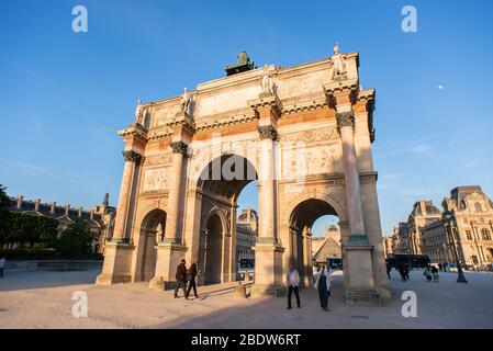 Paris. France - 15 mai 2019 : Arc de Triomphe du Carssel à Paris. France. Banque D'Images