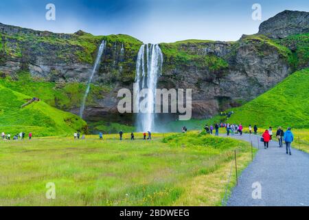 Seljalandsfoss, région du Sud, Islande Banque D'Images