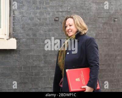 Anne-Marie Trevelyan, secrétaire au développement international, arrive à la réunion hebdomadaire du Cabinet à Downing Street, Londres, Royaume-Uni Banque D'Images