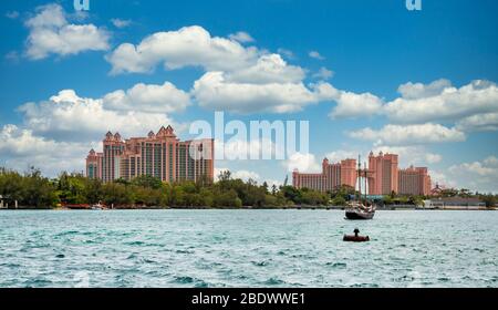 Pink Tropical Resorts Beyond Bay Banque D'Images