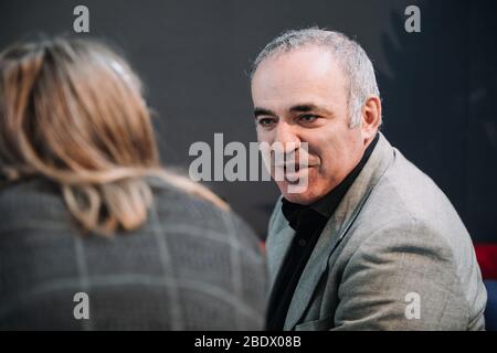 Politicien et champion du monde d'échecs Garry Kasparov à la conférence web republica, Berlin Allemagne 2017 Banque D'Images