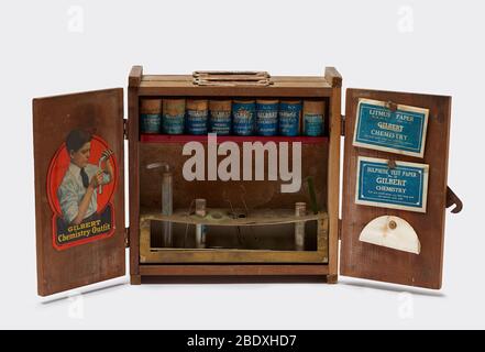 Gilbert Chemistry Set, 1954 Banque D'Images