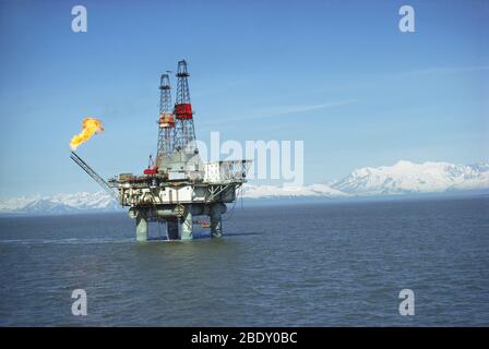 Plate-forme de forage pétrolier offshore, Alaska Banque D'Images