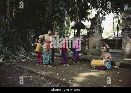 Cours de danse à Bali Banque D'Images