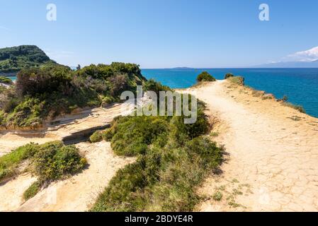 La Manche d’Amour aussi connue sous le nom de Canal d’Amour, la célèbre plage de l’île de Corfou. Grèce Banque D'Images