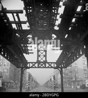 New York, démolition de la deuxième Avenue élevée, 1942 Banque D'Images