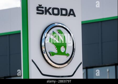 Gdansk, Pologne. 10 avril 2020. Logo Skoda à Gdansk. Crédit: Mateusz Slodkowski/SOPA Images/ZUMA Wire/Alay Live News Banque D'Images