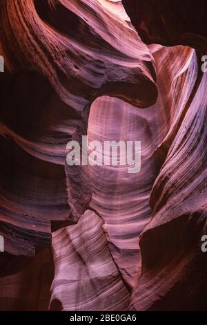 Intérieur du canyon Antelope, couleur et textures Banque D'Images