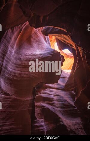 Intérieur du canyon Antelope, couleur et textures Banque D'Images