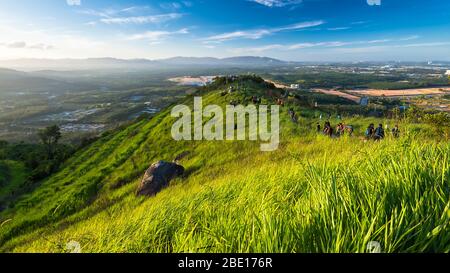 Lever du soleil au parc de Broga Hill, Semenyih Selangor Banque D'Images