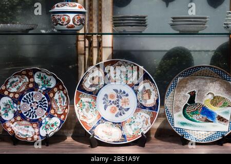 Poterie orientale à l'écran Banque D'Images