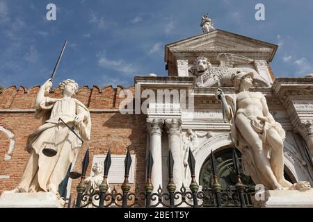 J'/Venezia : Arsenale, Renaissanceportal (um 1400) Banque D'Images