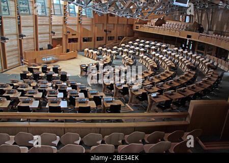 Bâtiment du Parlement écossais, intérieur de la chambre de débat, Holyrood, Édimbourg, Écosse, EH99 1SP Banque D'Images