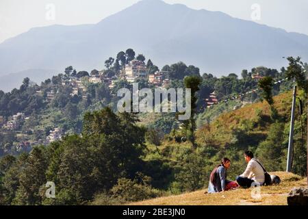 Népal, Katmandou, Kopan, Monastère, Bouddhisme, nature, Vallée, couple, gens, Paysage Banque D'Images