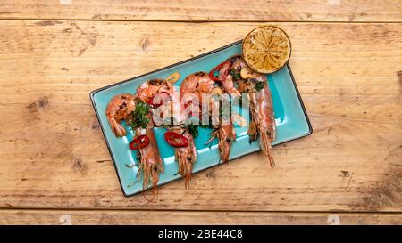 Ail italien/sicilien et crevettes à l'ail et au Chili Banque D'Images