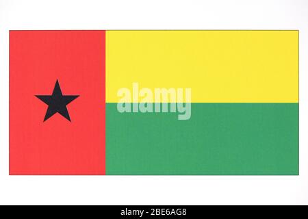 Drapeau national de la Guinée-Bissau. Banque D'Images