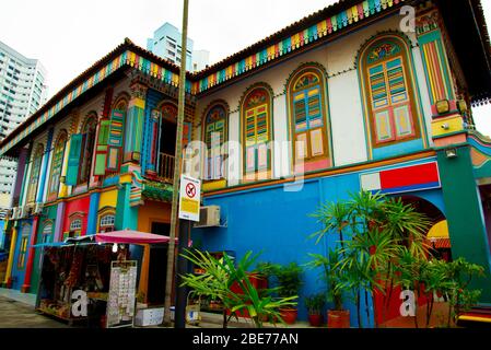 Bâtiment coloré dans Little India - Singapour Banque D'Images