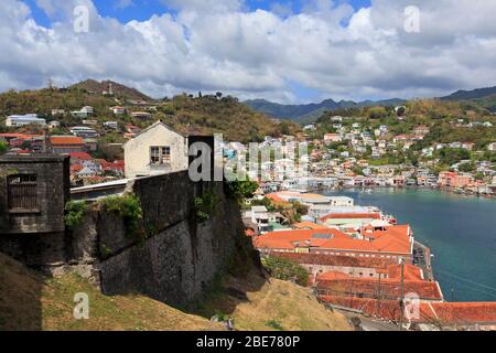 Vue sur le Carenage depuis fort George, St. Georges, Grenade, Caraïbes Banque D'Images