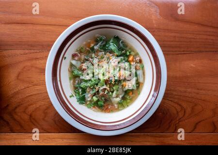 Soupe traditionnelle indonésienne son nom est soupe Cap Cay ou Cap Cai Banque D'Images