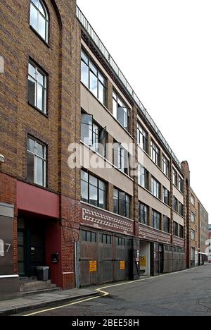 1920 Architecture Warehouse Industrial 12-13 Wells Mews, Londres par Slater & Keith Banque D'Images