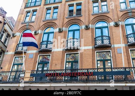 Amsterdam, Pays-Bas - 7 septembre 2018 : façade de l'hôtel Amsterdam au centre d'Amsterdam, Pays-Bas Banque D'Images