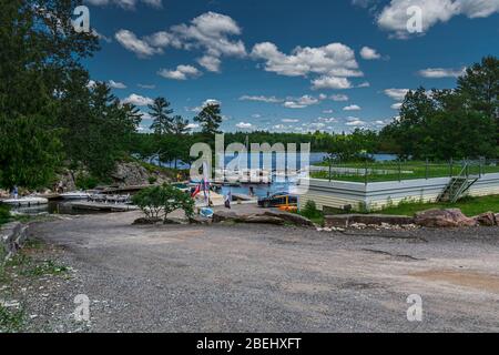 Burleigh Falls barrage du lac Lovesick Selwyn Ontario Canada en été Banque D'Images